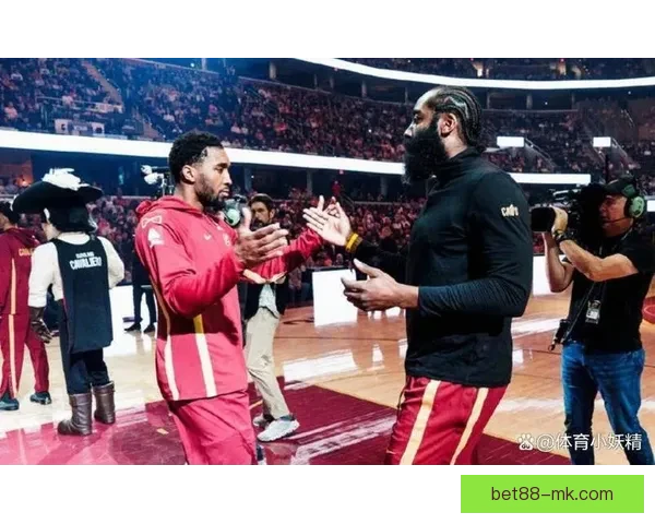 骑士主帅赞末节逆转全靠韧性队内双超巨关键时刻立功